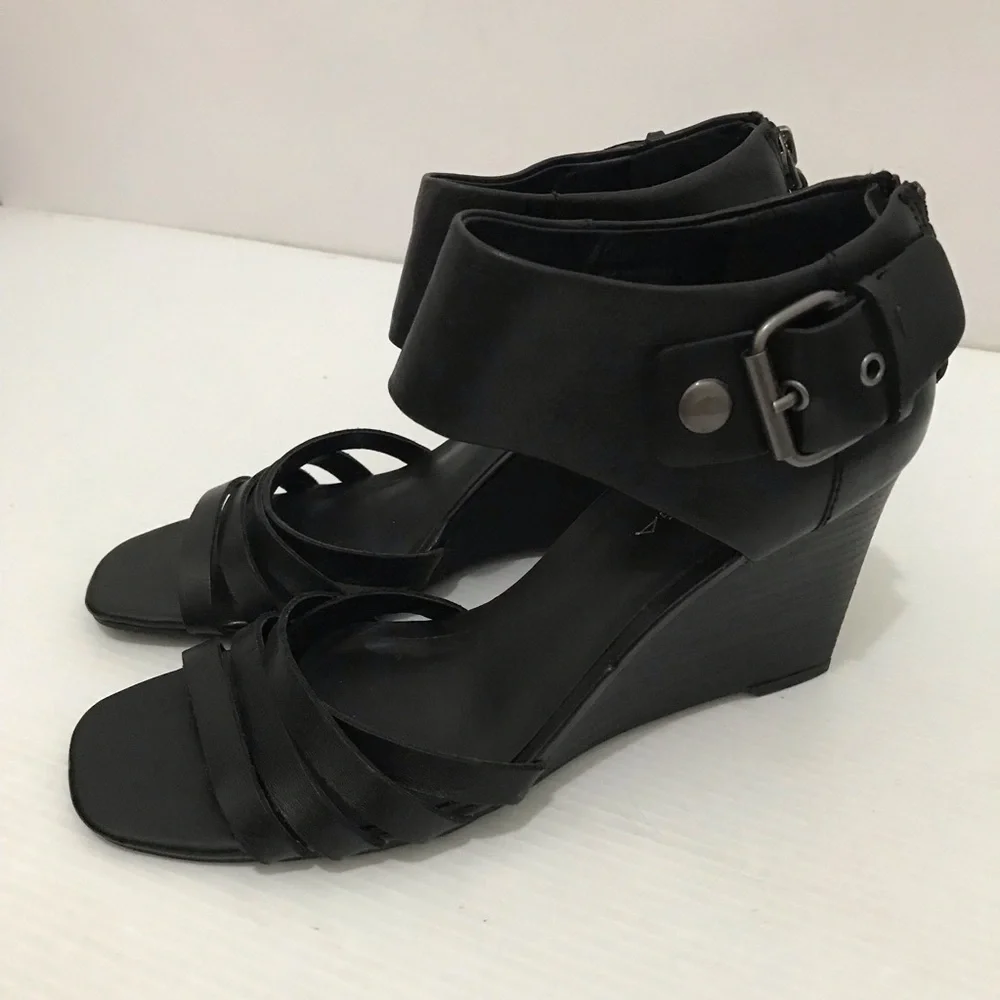 Via Spiga Black Wedge Sandals Size 8.5M